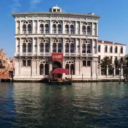 Elegant In With Air-conditioning Venise